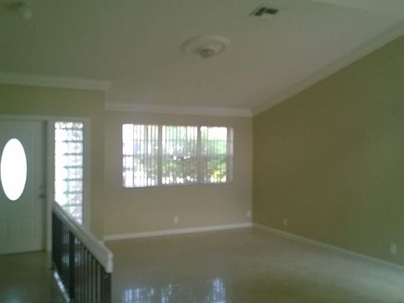 4th image of 7380 NW 37th St