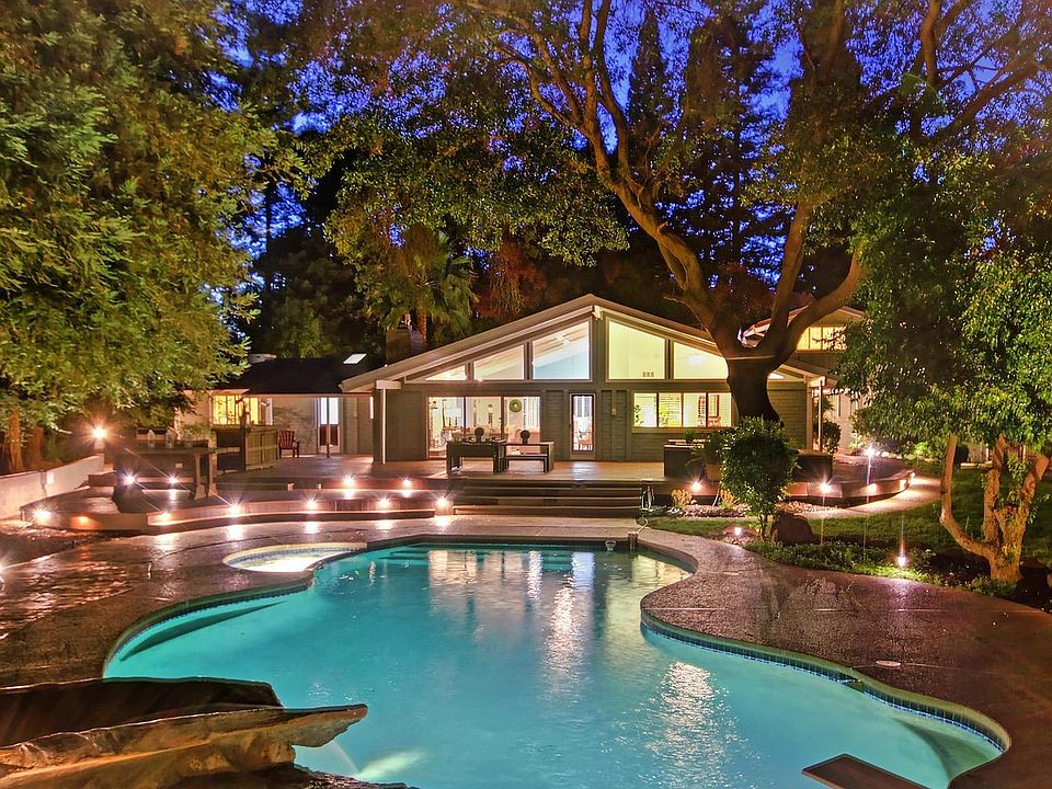 1st image of 3341 Norris Ave