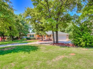 8621 Hillview Dr, Oklahoma City, OK 73150