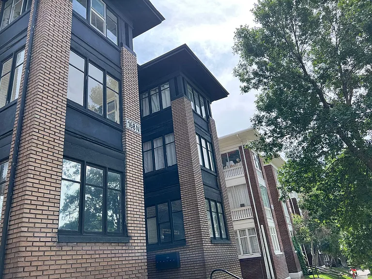 156-162 168 I St — Photo 17