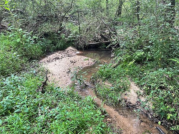 2nd image of 29 South Hwy