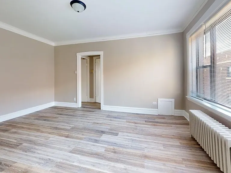 4850 W North Ave — Photo 14