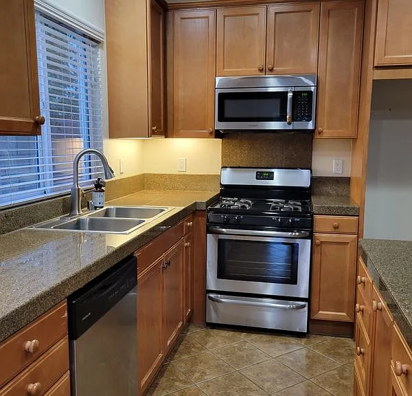 2274 Purple Finch Ct — Photo 37