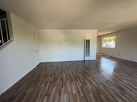 4th image of 5947 Hilton St APT A