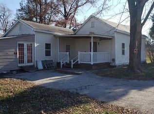 207 NW Main St, Cuba, MO 65453