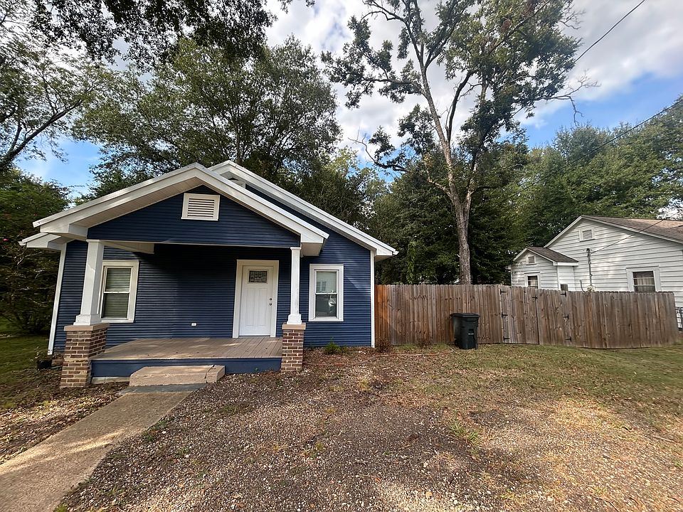 1st image of 315 Critz St