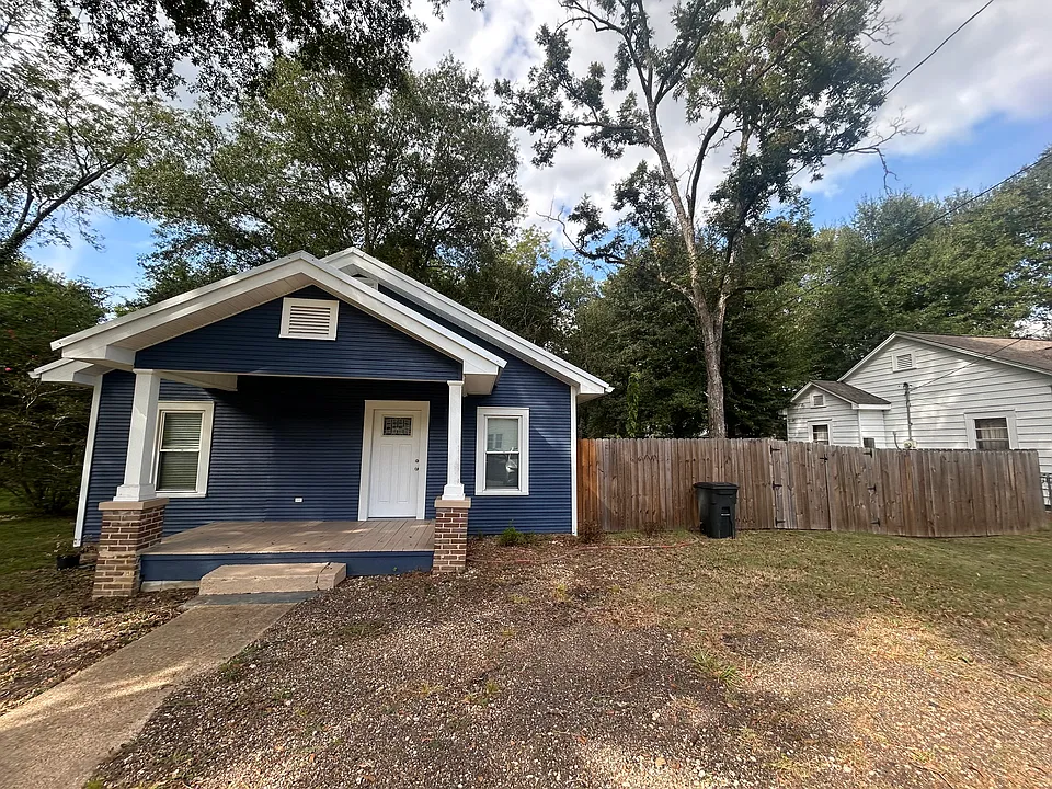 315 Critz St