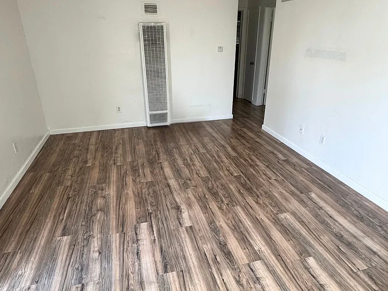 2424 24305 India Street 2429 2435.5 Kettner Blvd — Photo 8