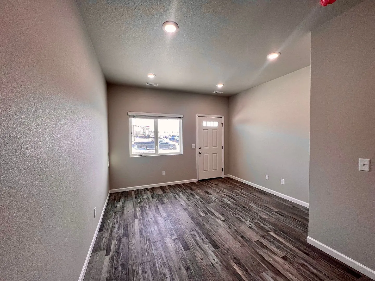 2-bedroom Townhome near Legacy High School! — Photo 3