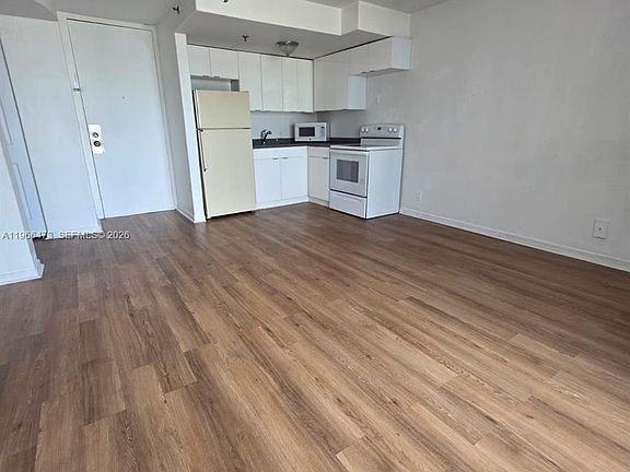 3rd image of 16450 NW 2nd Ave APT 214