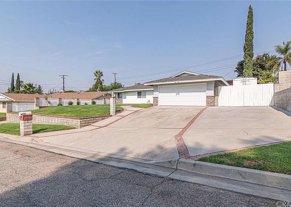 1st image of 5684 Dumbarton Ave