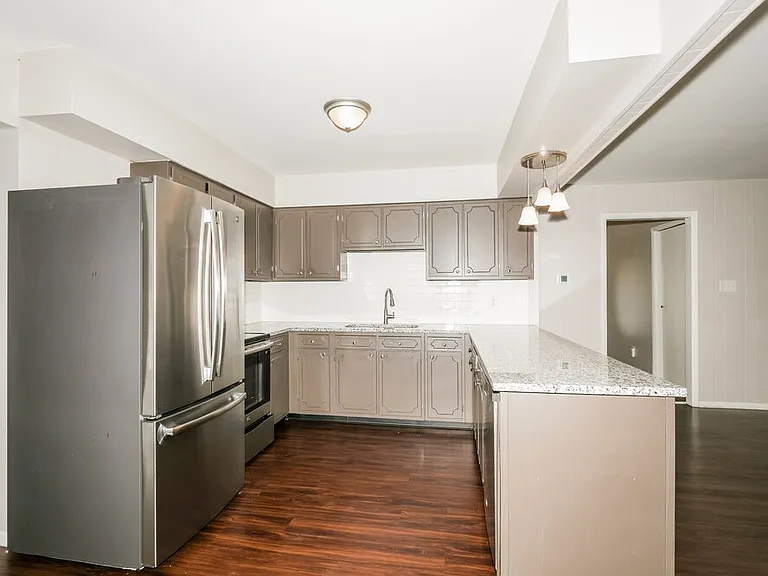 5910 Rahke Rd — Photo 7