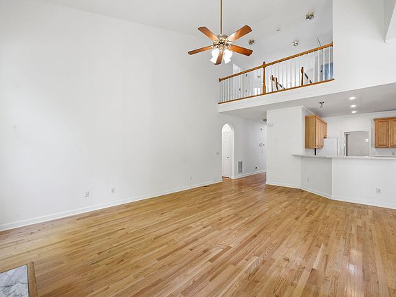 5th image of 1813 Whittington Dr