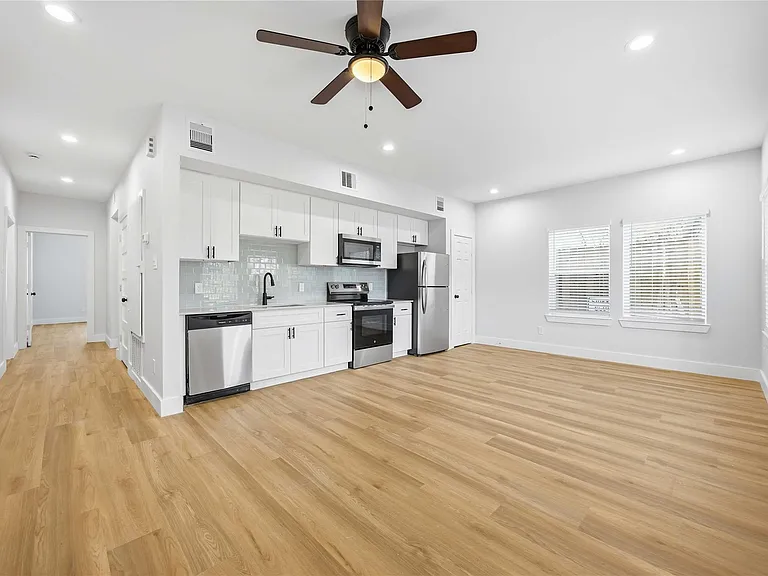7625 De Priest St #D — Photo 5