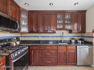 2202 Timber Ridge Court #2202, Parlin, NJ 08859