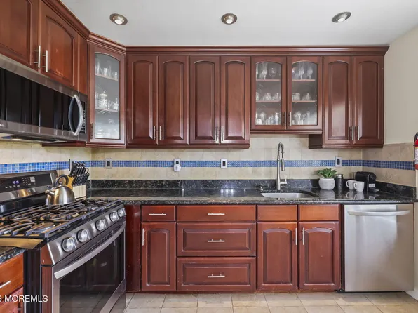 2202 Timber Ridge Court #2202, Parlin, NJ 08859