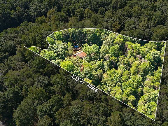 4th image of 282 Jarrett Manor Est