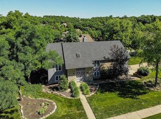 17404 W 70th St, Shawnee, KS 66217