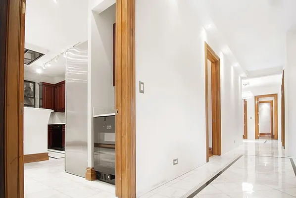 Rented by WAM Partners - William Moses Co. | media 36