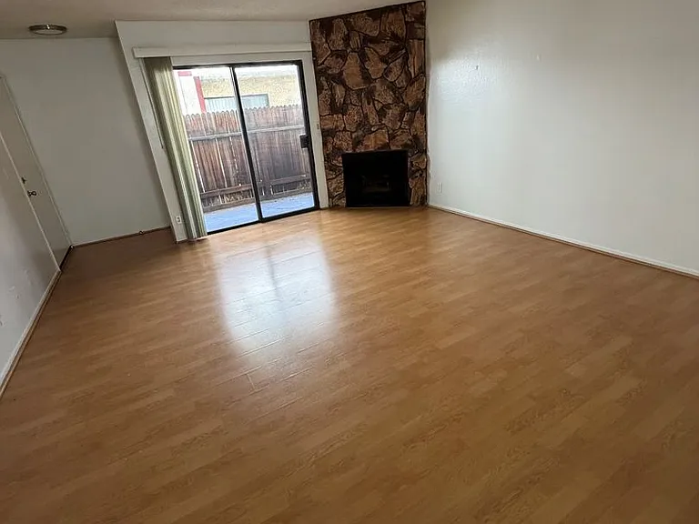 3736 Jasmine Ave — Photo 5
