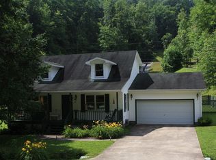 244 Chimney Rock Rd, Hazard, KY 41701