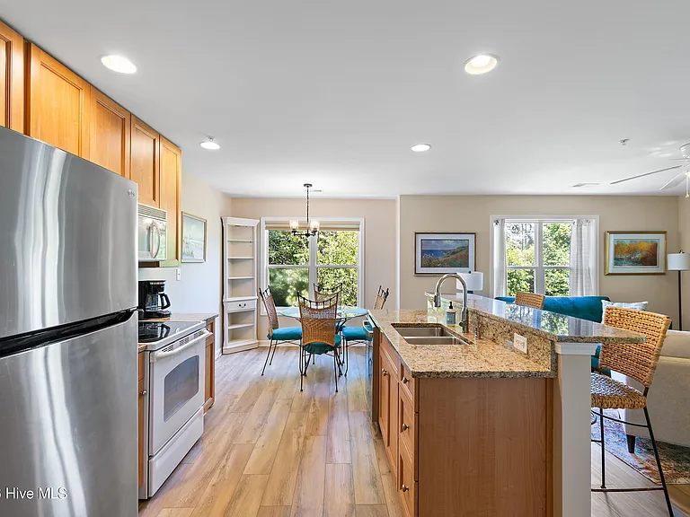 3350 Club Villas Dr #2103 — Photo 12