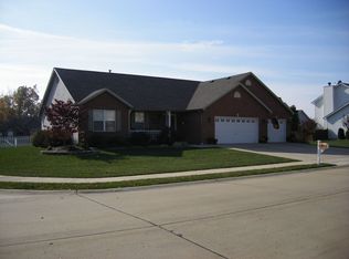 492 Chancellor Dr, Edwardsville, IL 62025