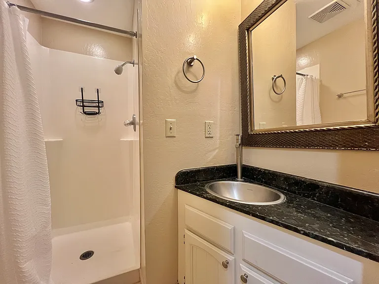 463 Sea Horse Dr — Photo 28