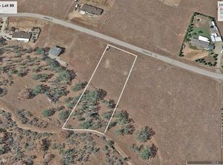 99 Bellows Dr, Sanger, CA 93657