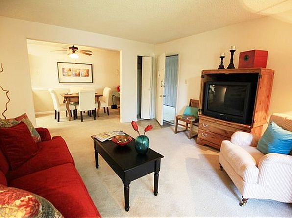 3833 N Oak Street Ext #9-104