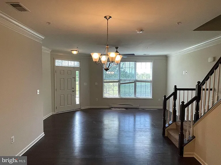 23530 Hopewell Manor Ter — Photo 6