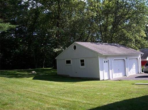 4th image of 5 Carolyn Rd