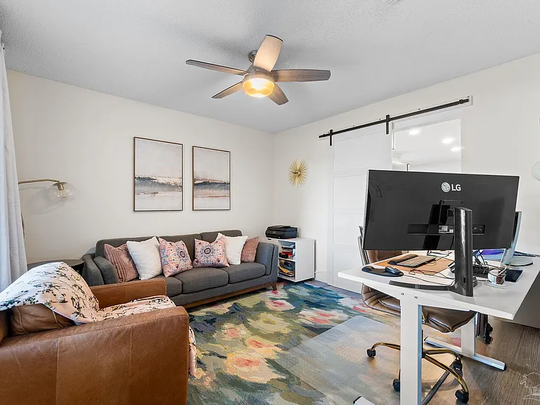 5276 Springdale Dr — Photo 12