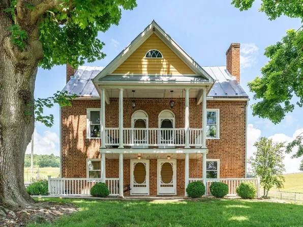 943 Almo Chapel Rd, Spottswood, VA 24476