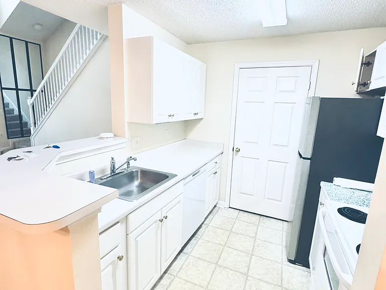 100 Kensington Blvd #823 — Photo 4