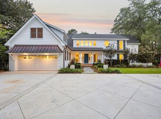 1802 S Churchill Dr, Wilmington, NC 28403