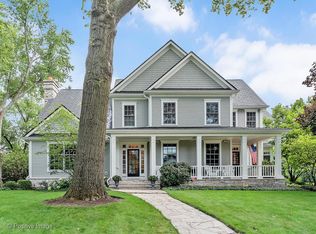 1001 N Washington St, Wheaton, IL 60187