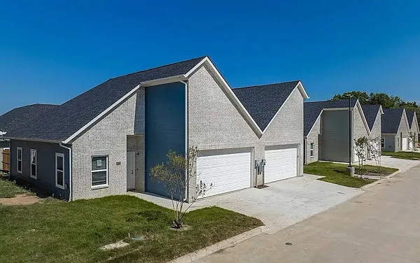 Hampton Property Owner LLC — Photo 2