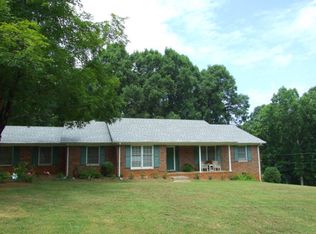 120 Bloomington Dr, Athens, GA 30606