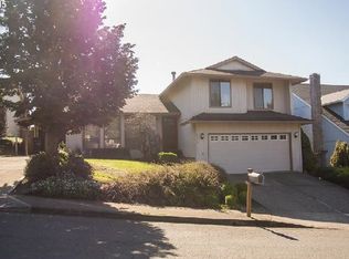 12140 SE Timber Valley Dr, Happy Valley, OR 97086
