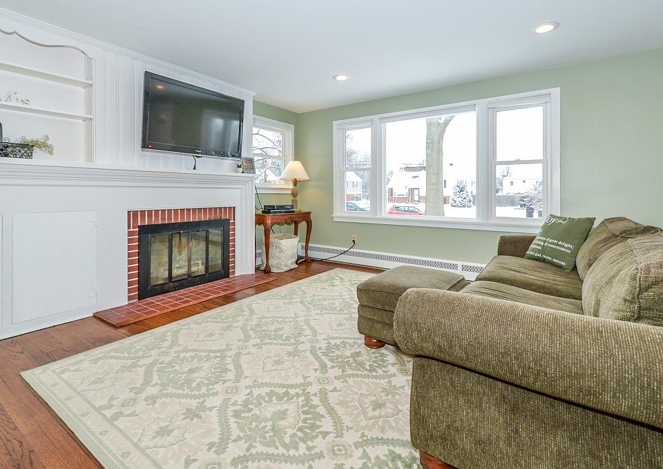 38 Highland Dr, Telford, PA 18969 Zillow