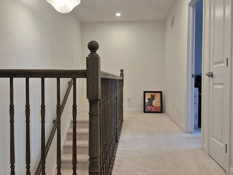1005 Parabolica Way — Photo 15