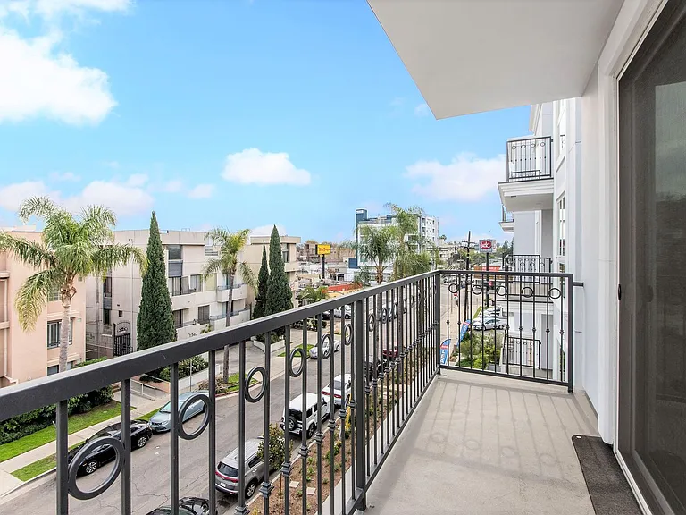 Regency Holt Apartments — Photo 27