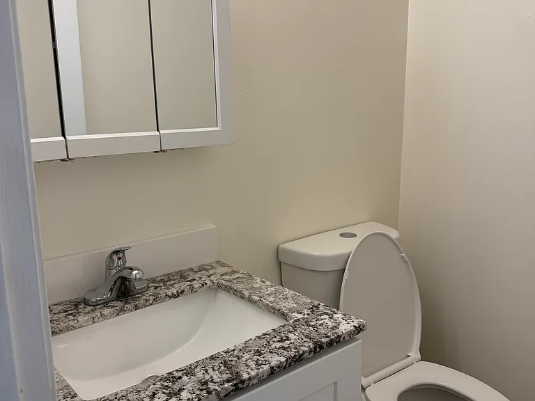 1218 Dana Dr #D — Photo 12
