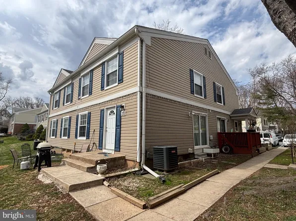 21 Falls Chapel Way #C, Reisterstown, MD 21136
