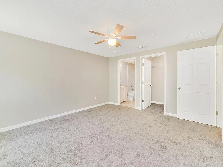 255 Taylor Ln #202 — Photo 7