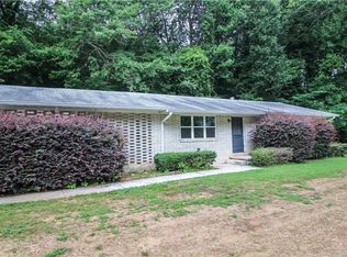 1139 S Enota Dr NE, Gainesville, GA 30501