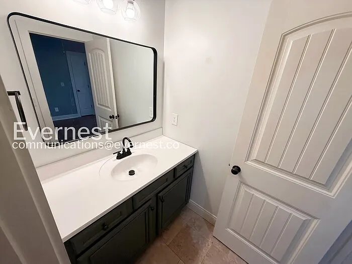 656 Flag Cir — Photo 19