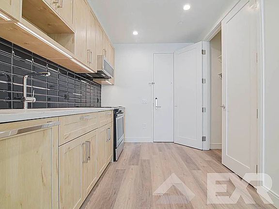 2nd image of 160 Clarkson Ave #4S