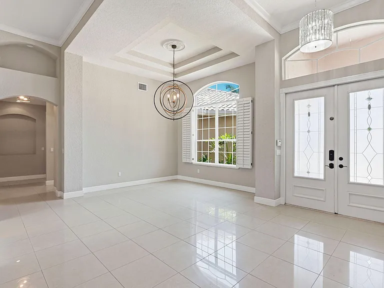 21653 Marigot Dr — Photo 5